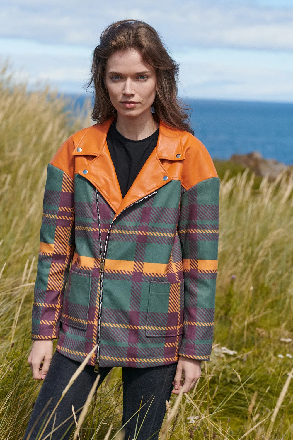 Autumn Twist Ramones