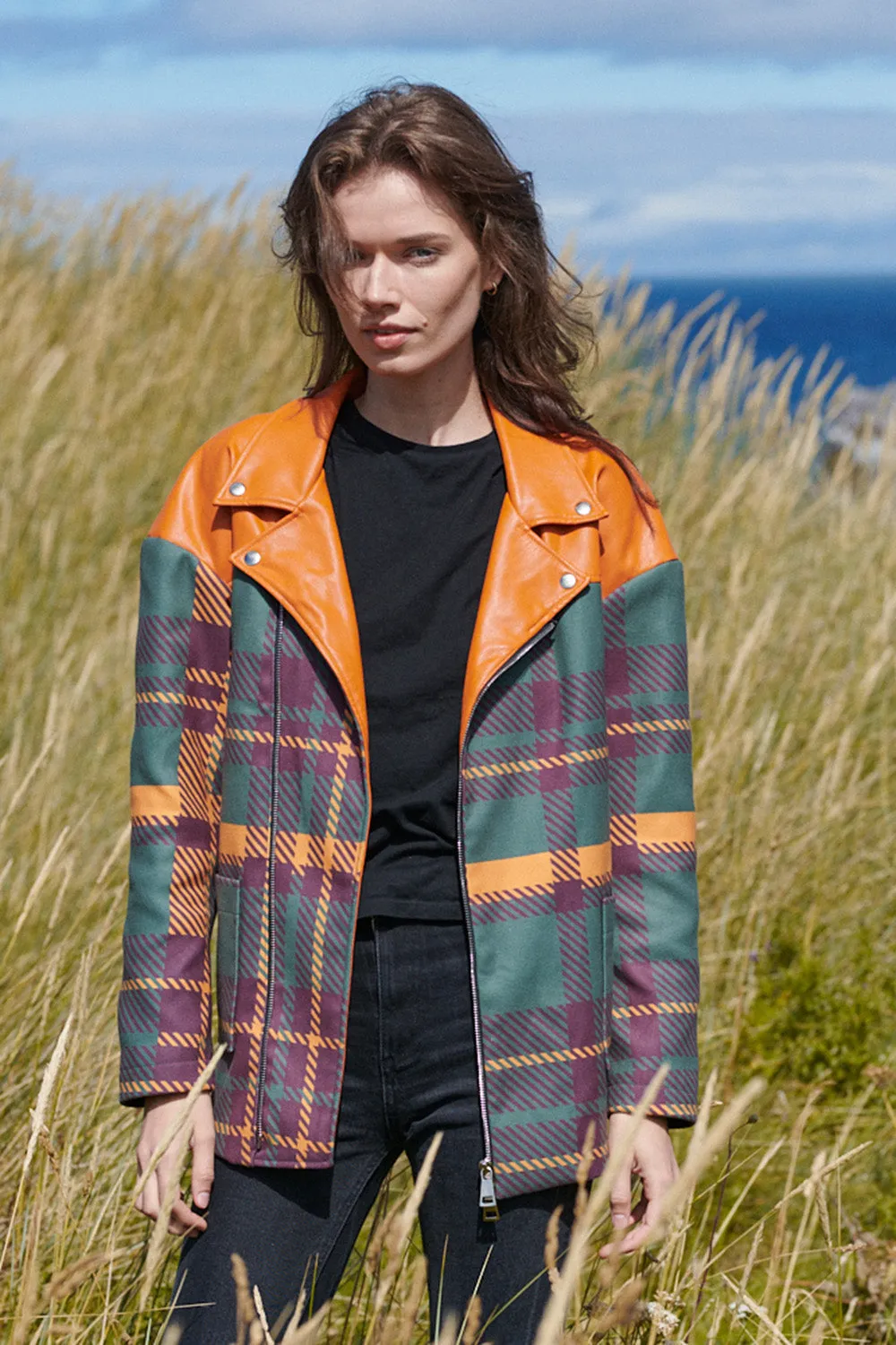 Autumn Twist Ramones