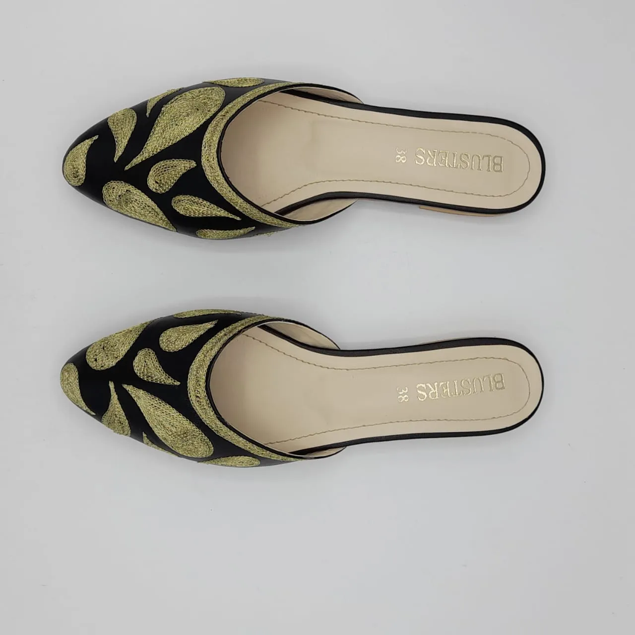 Mules F06