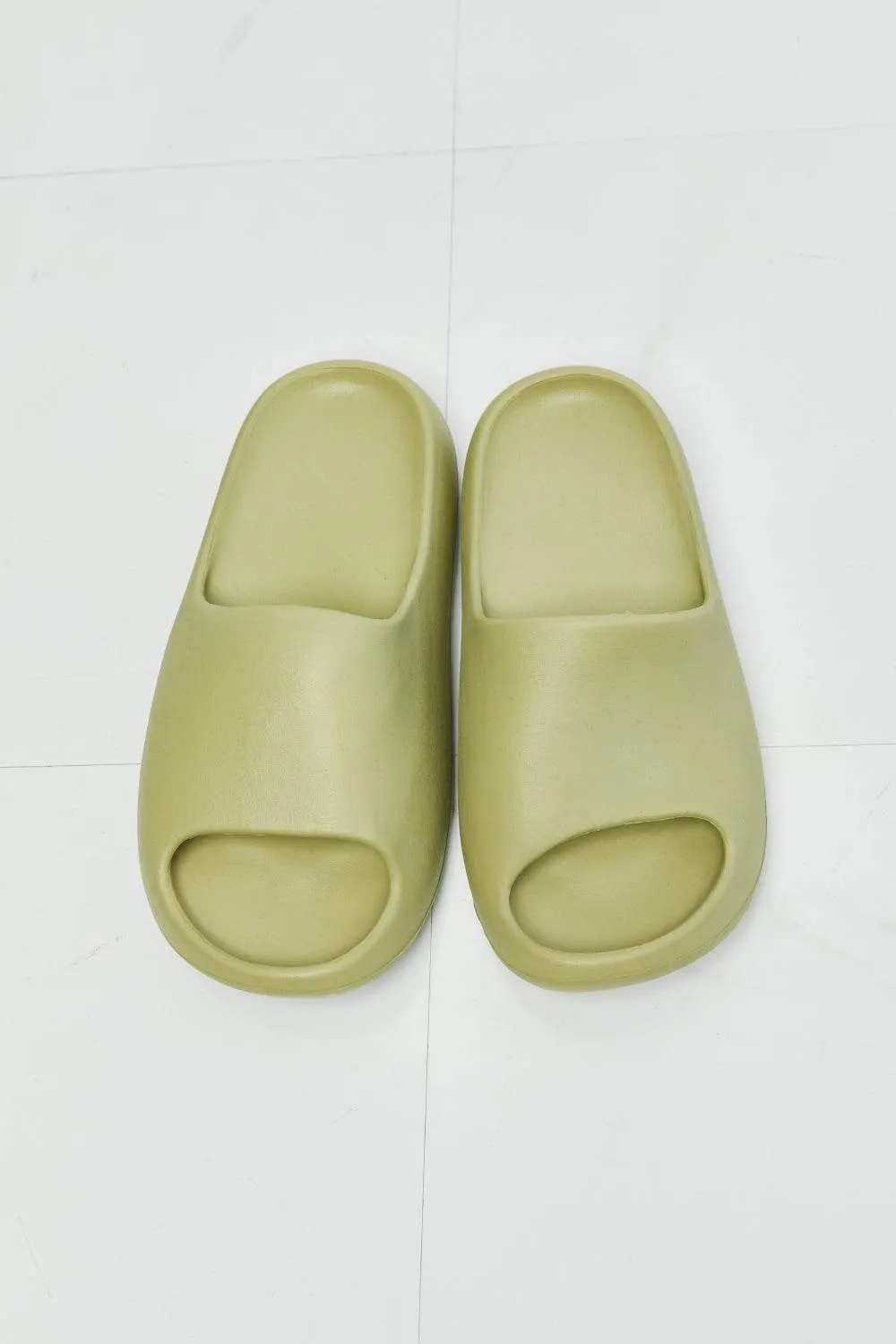 NOOK JOI In My Comfort Zone Women Slides in Green