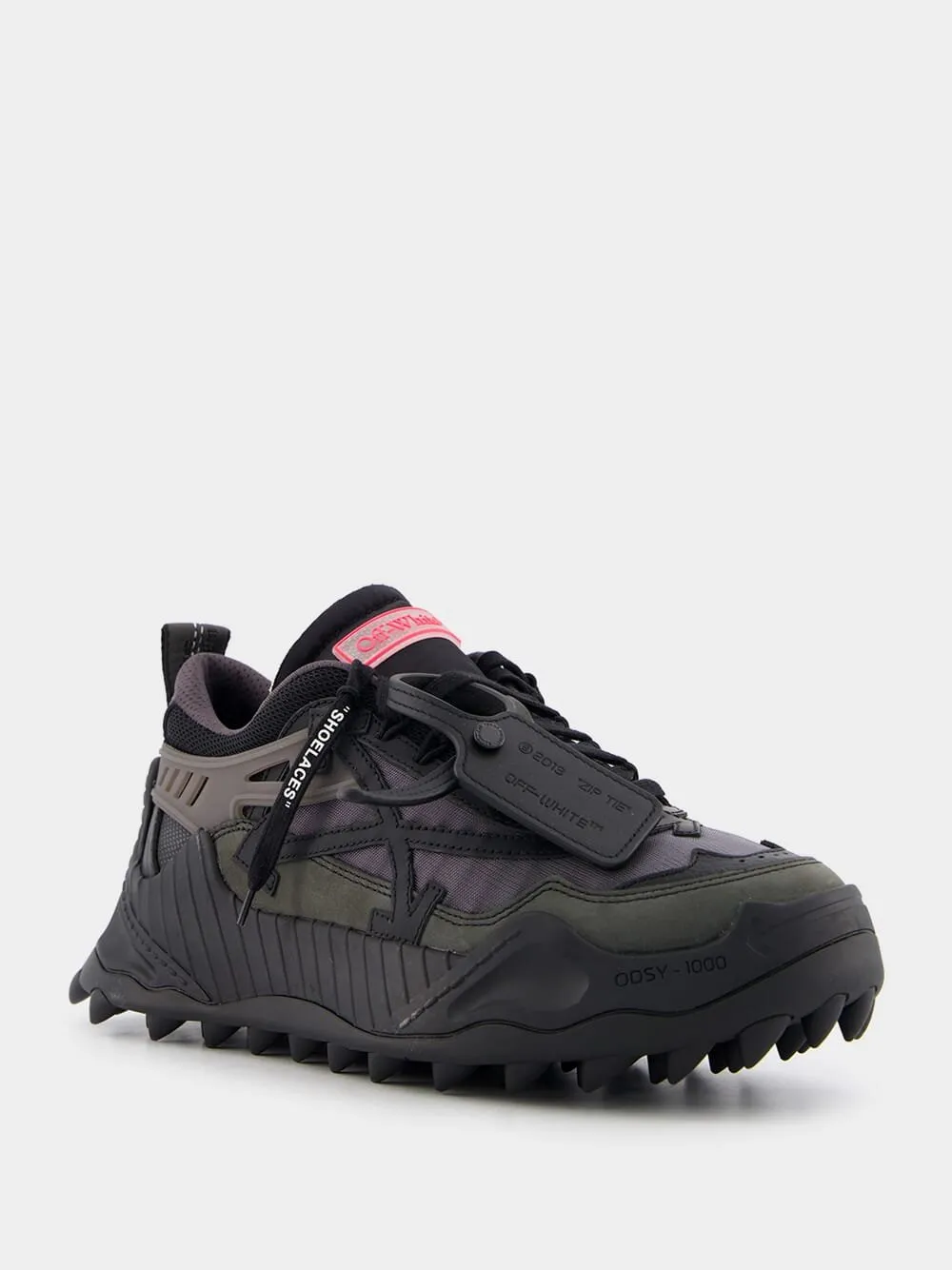 Odsy-1000 Low-Top Black Sneakers