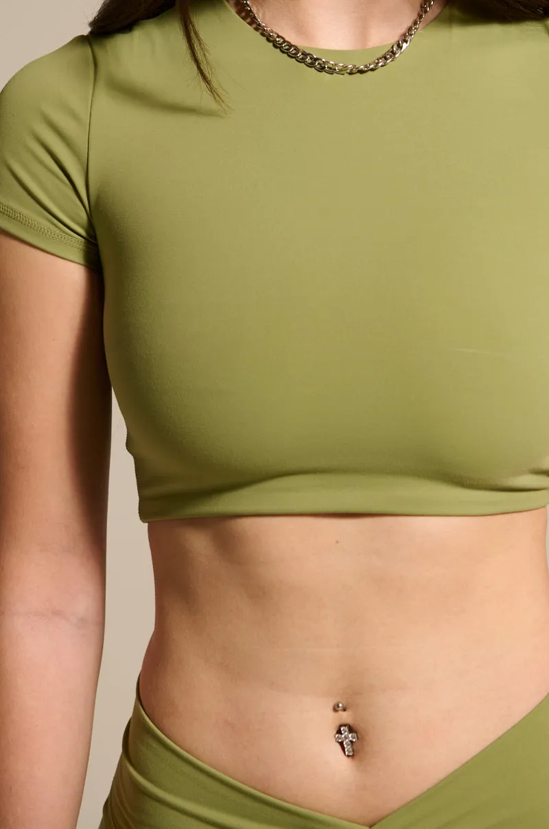 PAXTON SEXY CROPPED T SHIRT