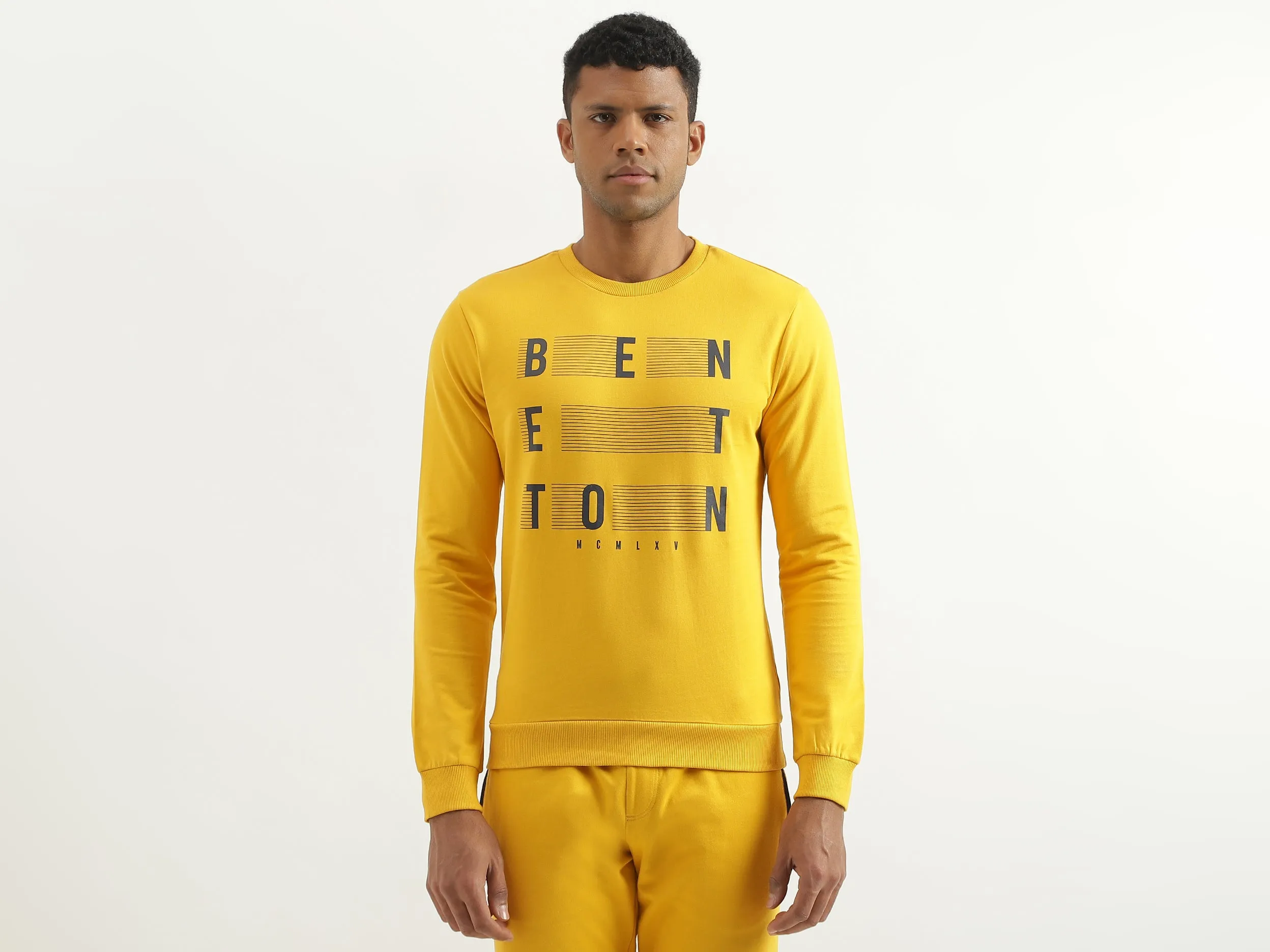 Regular Fit Round Neck Printed Sweatshirt