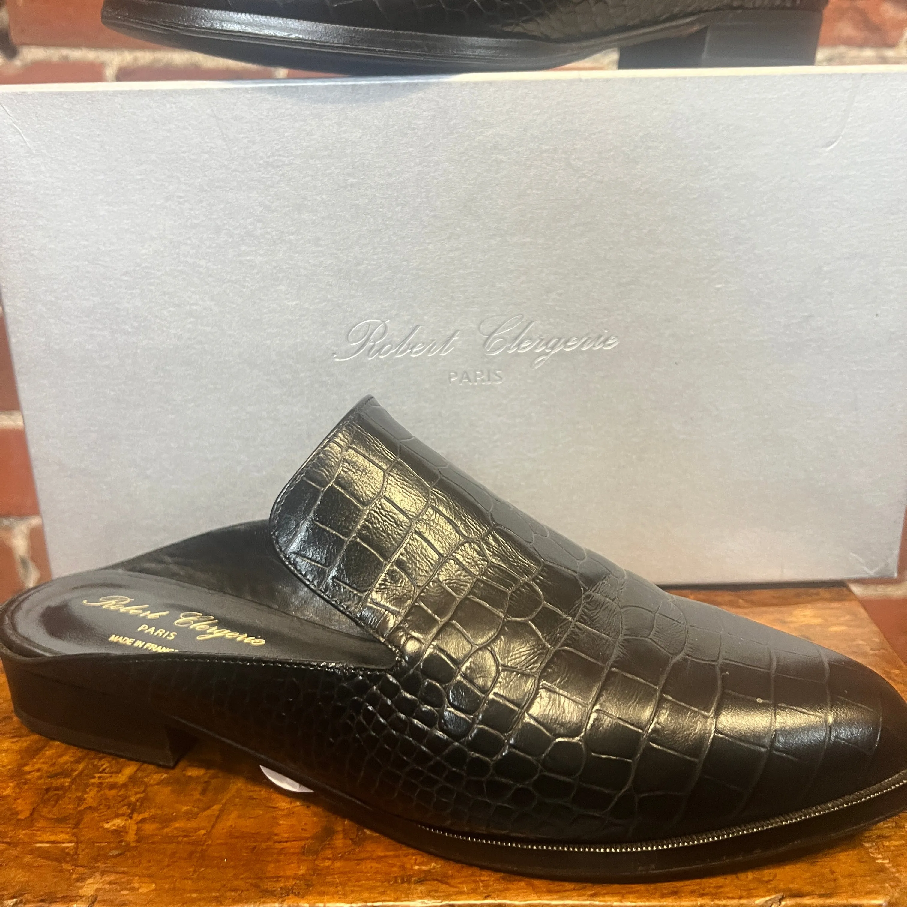 ROBERT CLERGIERE leather mules 41
