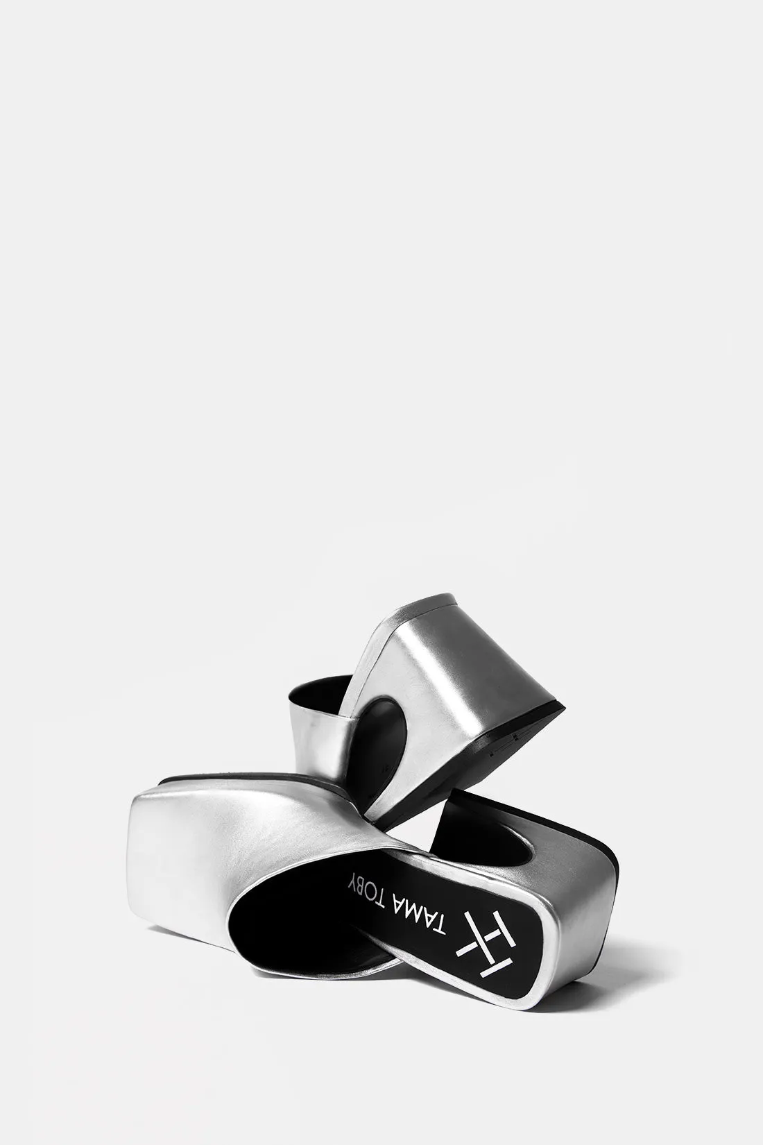 Sassy Mule in Silver