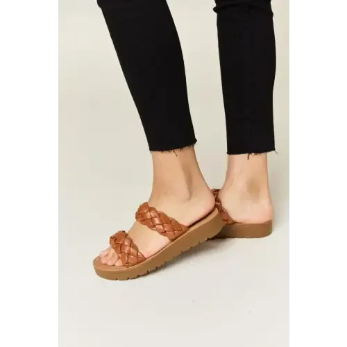 Wild Diva Woven Dual Band Platform Sandals Elevate Summer Style